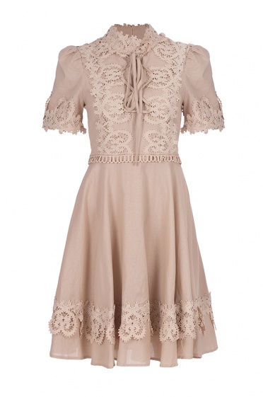 Дамска къса дантелена рокля - Moonstone.bg Дамска къса дантелена рокля